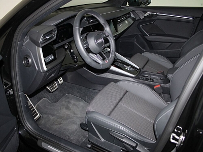 Audi S3 Limuzína 50 TFSI 228kW quattro DNFB 228 kW automat